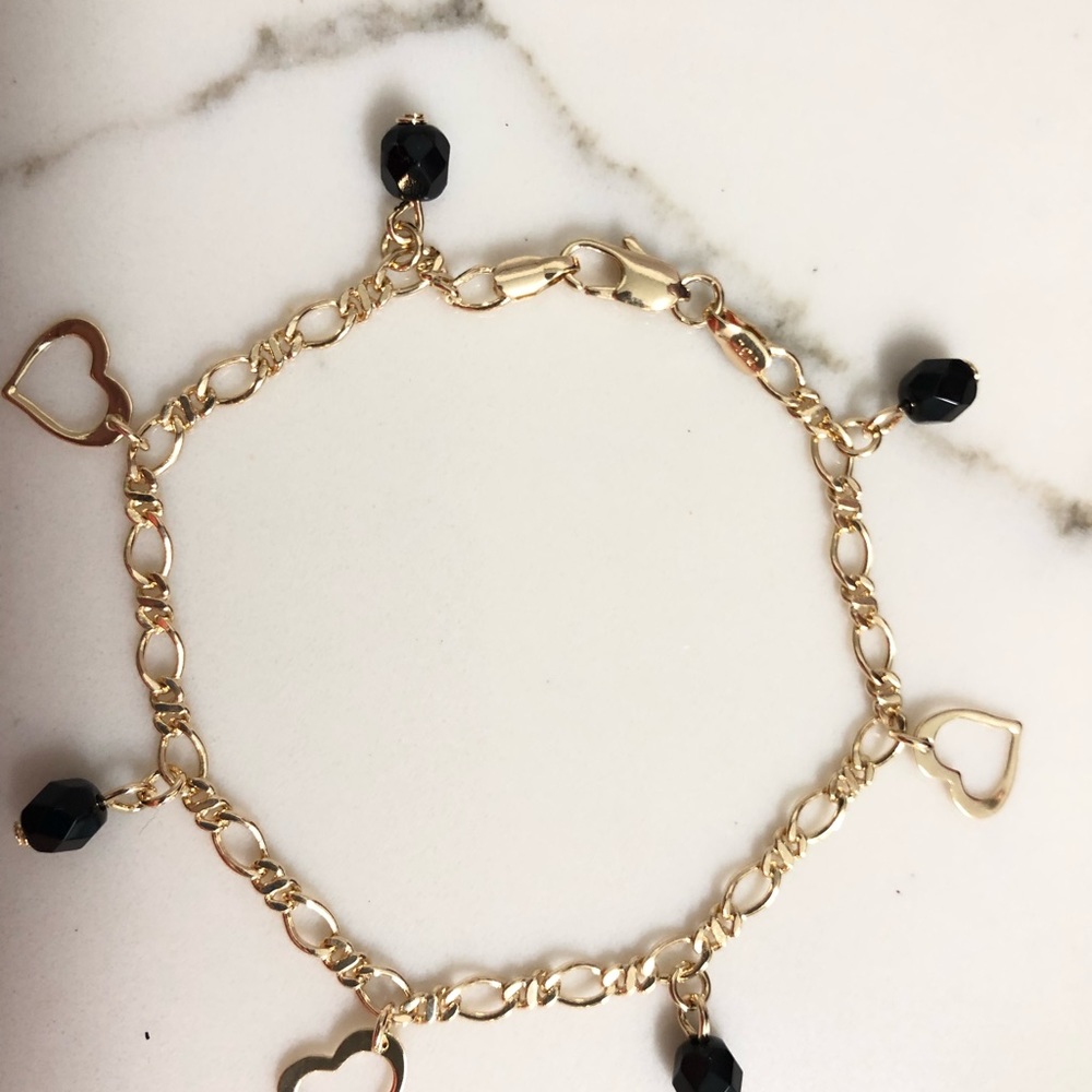 18k Gold Filled Heart ❤️ Bracelet - Picture 3 of 5